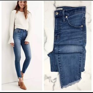 Madewell 10” High Rise Skinny Jeans Tulip Hem 25